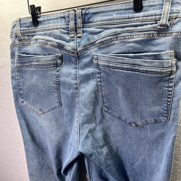 Democracy Ab Technology Distressed Jeggings Jeans Womens 16W Plus stretch 2128 - Picture 9 of 10